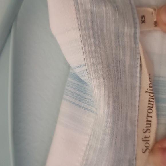 Soft Surroundings pearl button‎ down top pale blue white plaid womens ext… - Picture 2 of 13